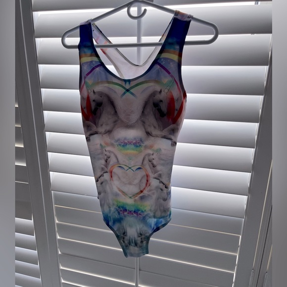 Amazing NWT Unicorn One Piece Swimsuit size XL - Picture 1 of 4